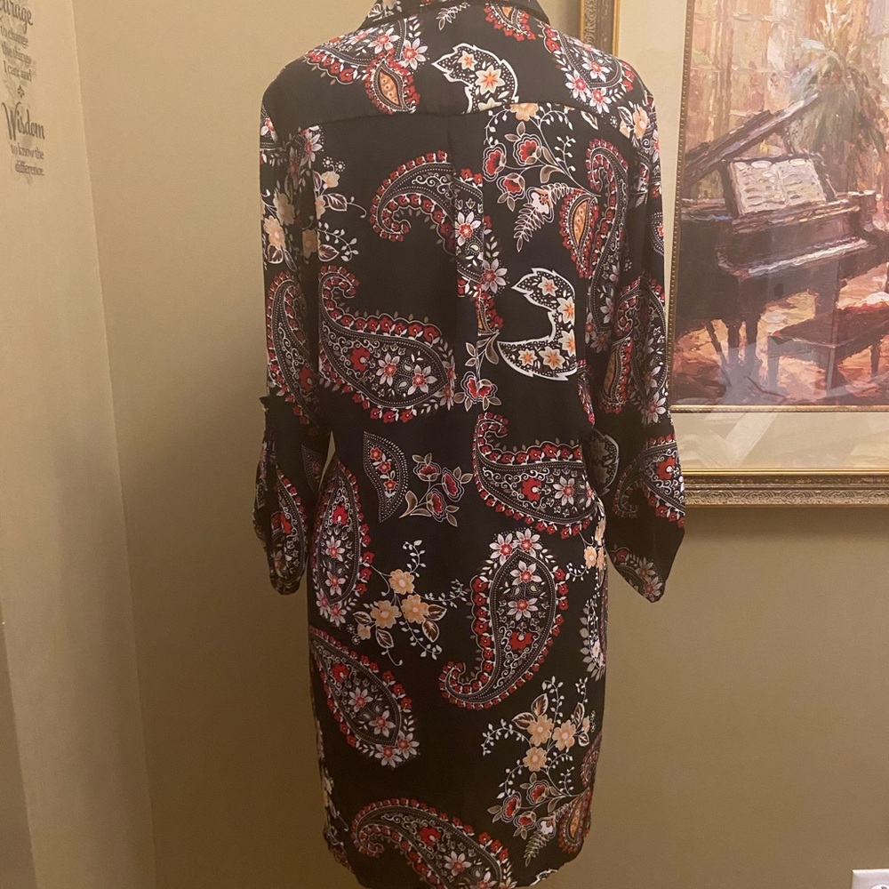 New Directions Black Floral Tunic Top Size M - Picture 9 of 16